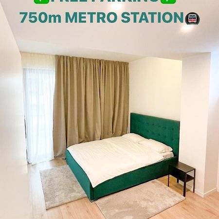 בוקרשט Warm Hotel Apartment מראה חיצוני תמונה