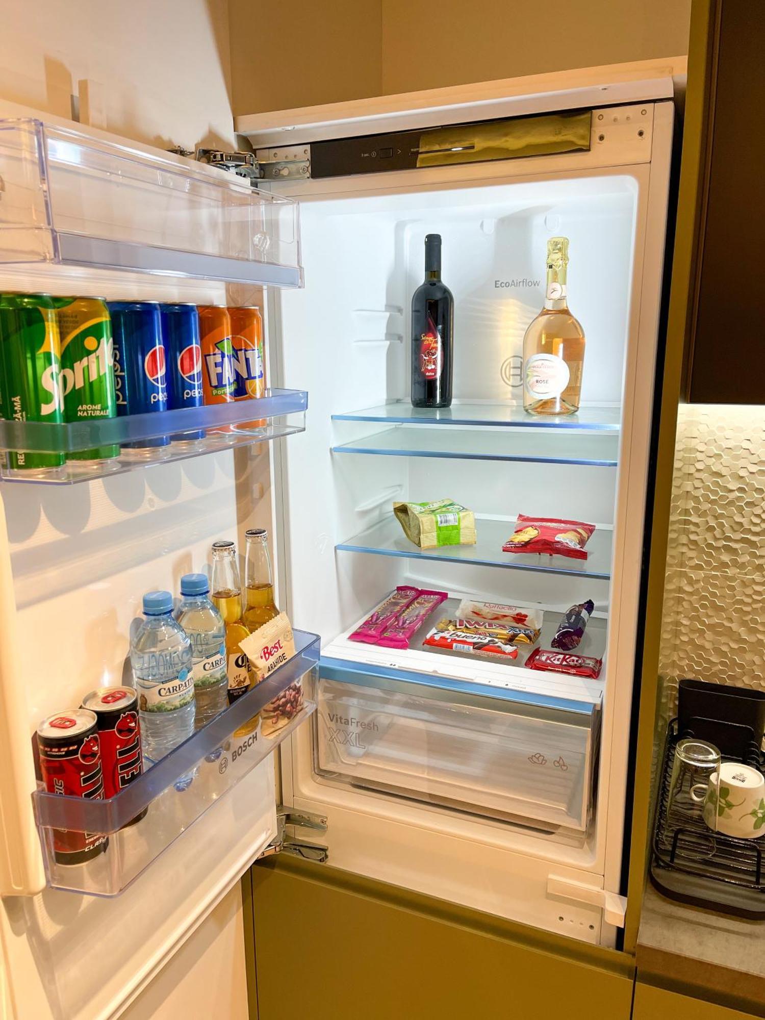 בוקרשט Warm Hotel Apartment מראה חיצוני תמונה