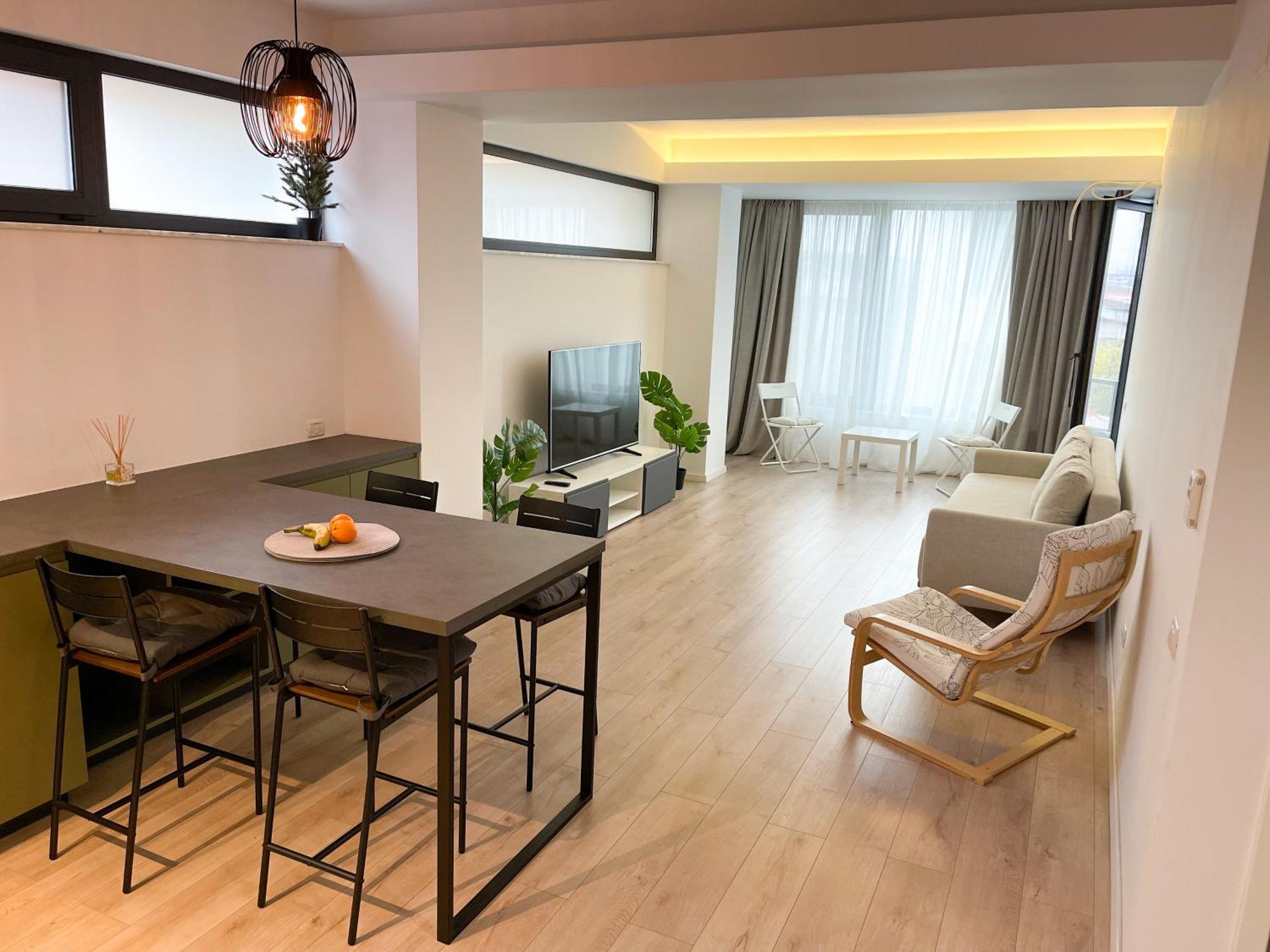 בוקרשט Warm Hotel Apartment מראה חיצוני תמונה